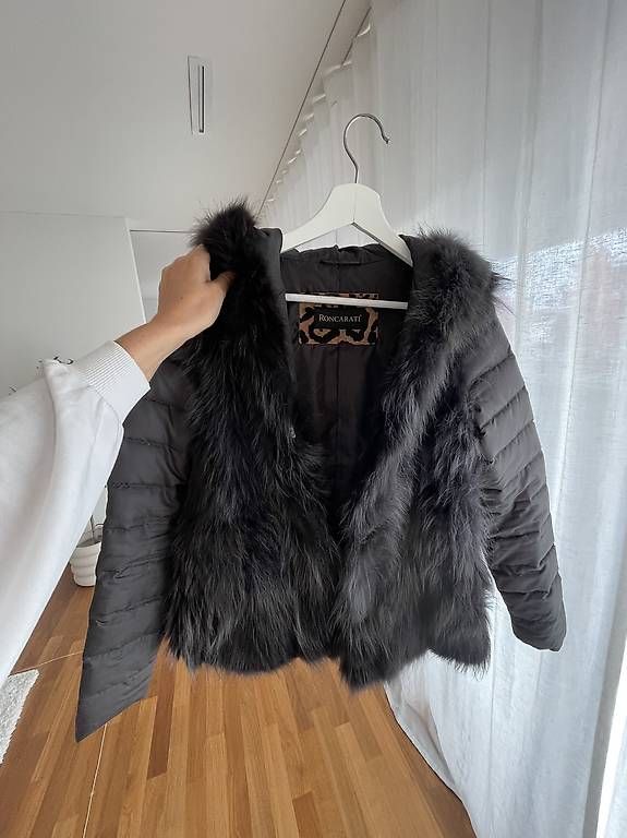 Giacche: Roncarati Designer Winterjacke Gr. 36 / S anthrazit – Usato da Meilen venduto da SabrinaK1992