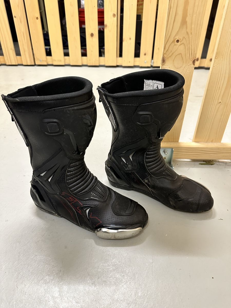 FLM Scarpe da uomo: Motorradstiefel FLM – Usato da Bütschwil venduto da jojo99 1