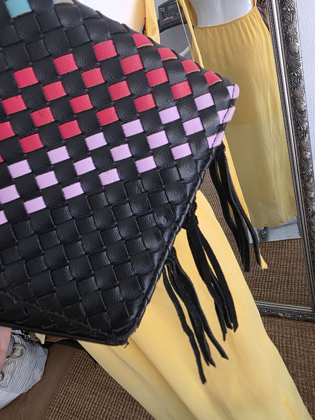 Borse da donna: Borsa tracolla Silvian Heach intrecciata multicolore – Usato da Massagno venduto da let_6pgs 3