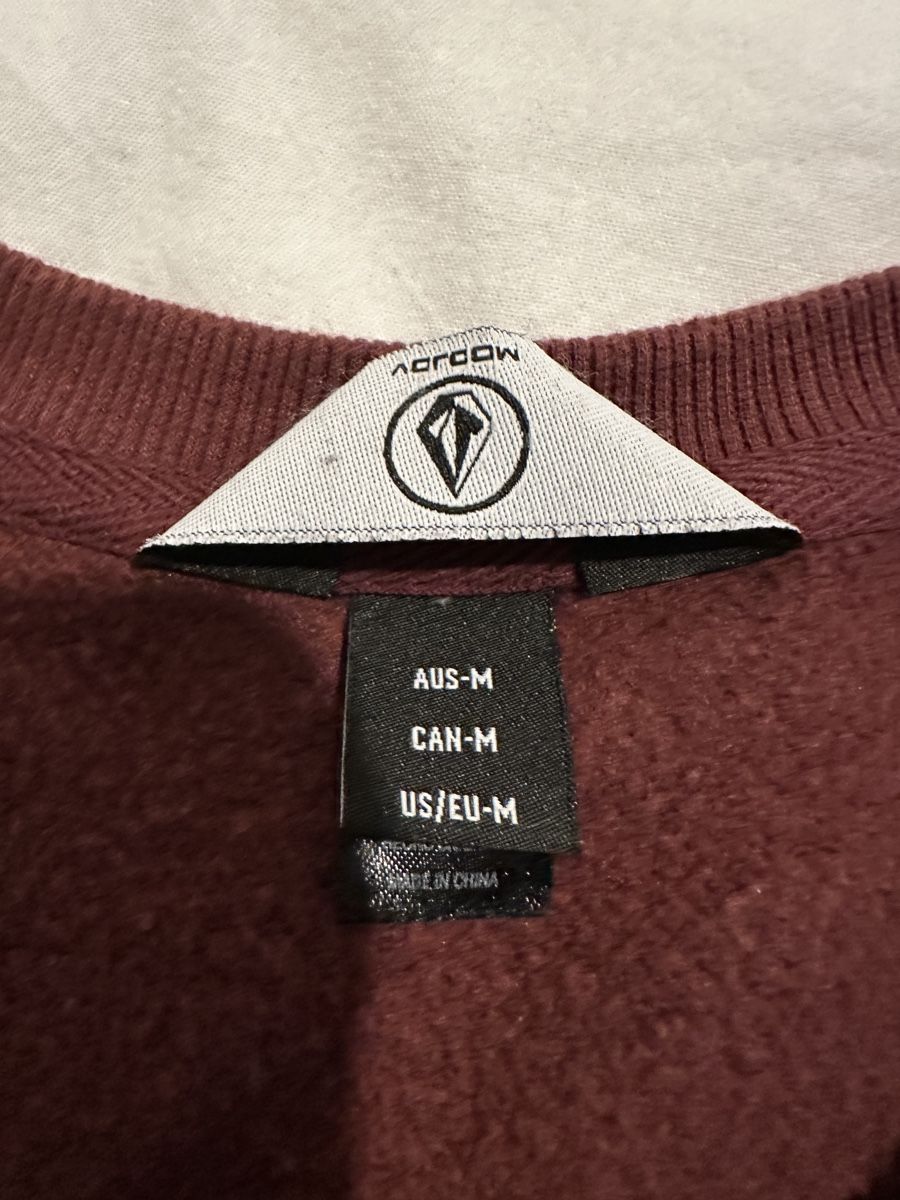 Maglioni & Felpe: Sweatshirt Volcom – Usato da Bärschwil venduto da j_18996 2