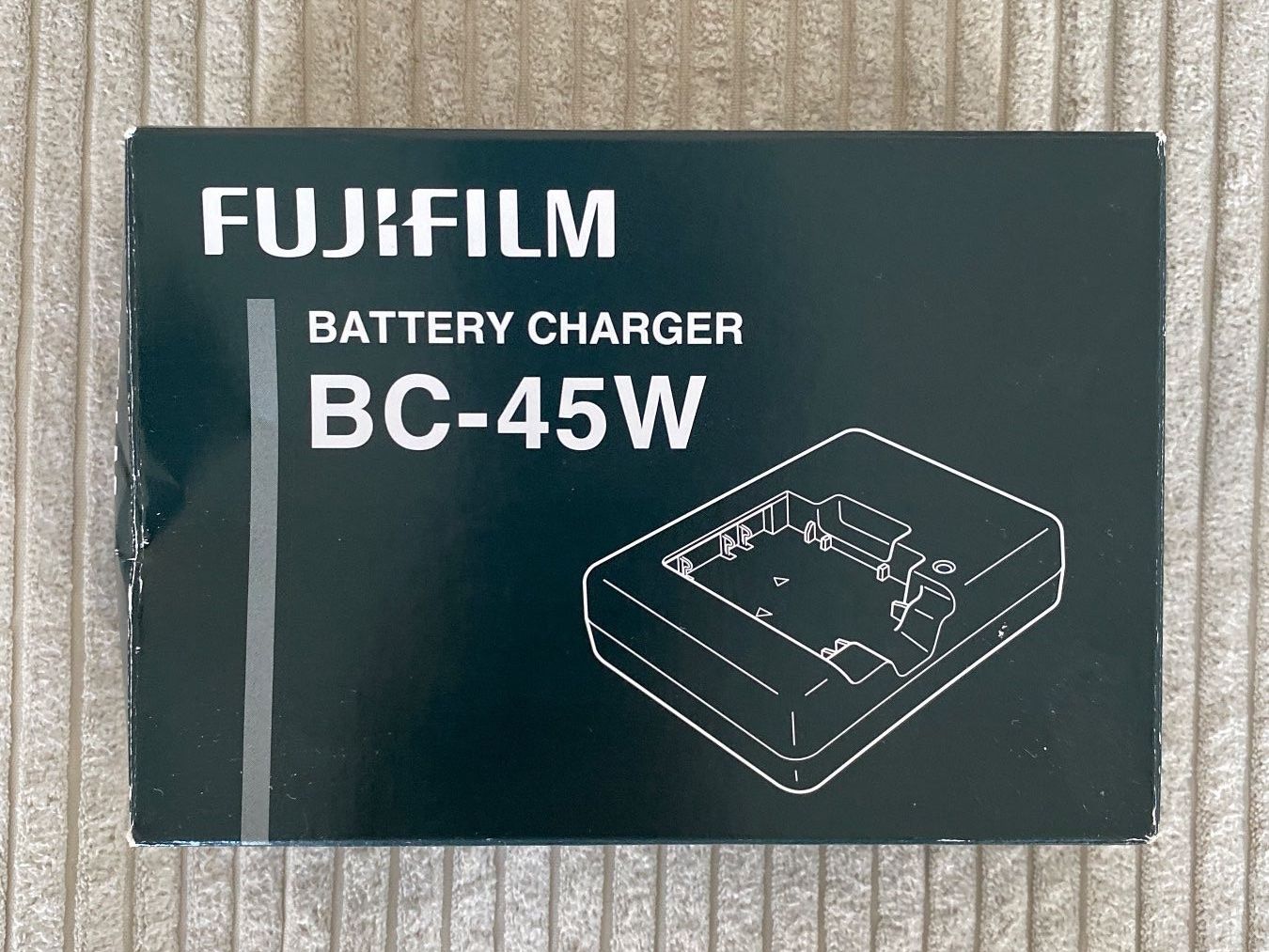 Fujifilm Altri Accessori: Fujifilm BC 45 W – Nuovo e nell'imballaggio originale da Basel venduto da NadineW95