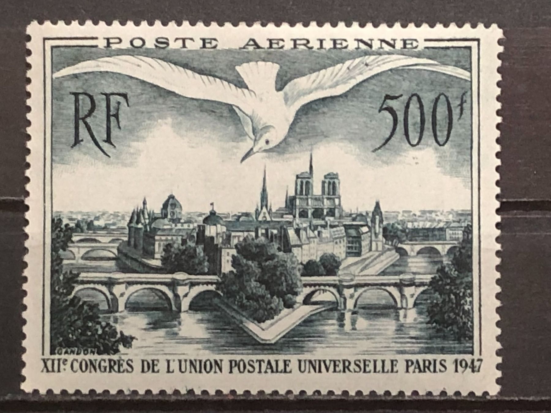 Tutti i francobolli: () Poste Aérienne Neufs * 1947 & 1949 – Nuovo e nell'imballaggio originale da Lausanne venduto da ffhoud 1
