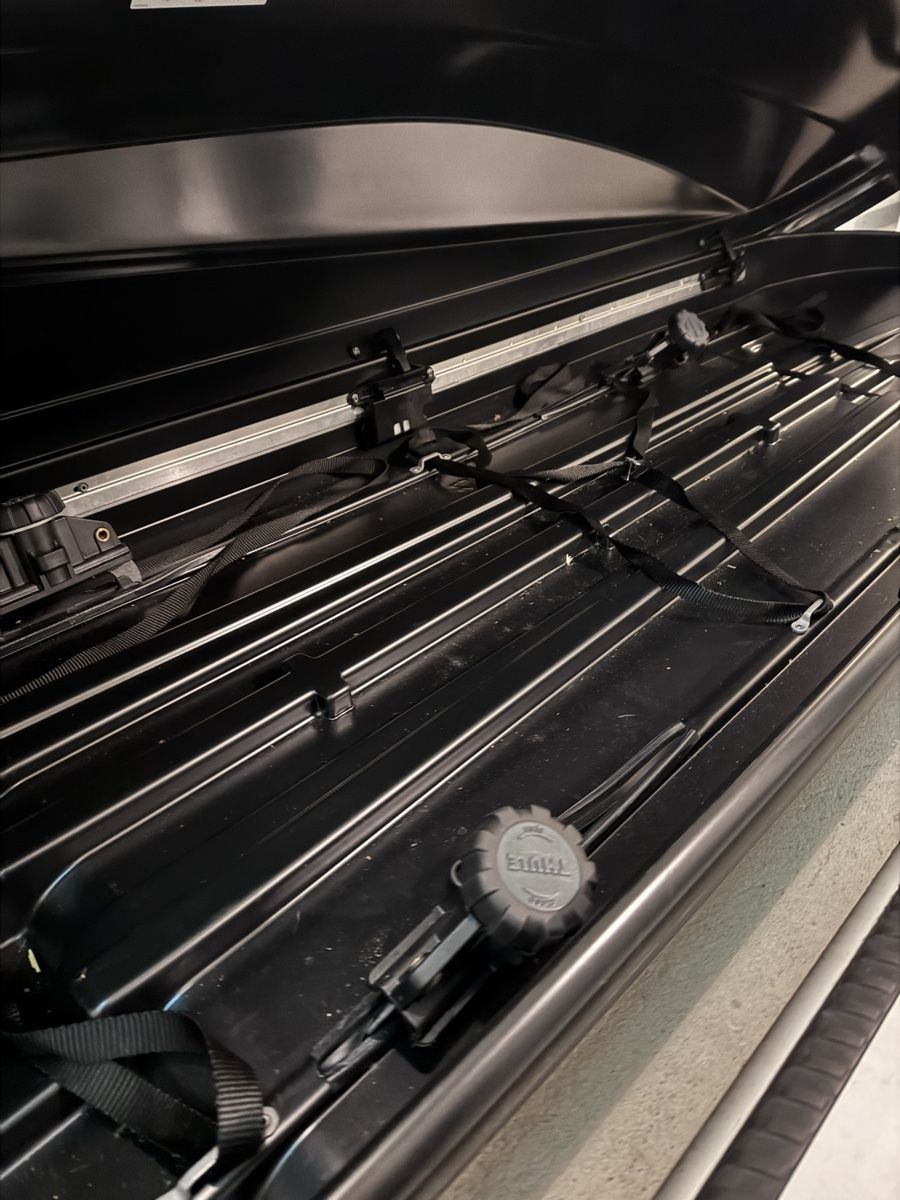 Thule Box da tetto: Thule Dachbox Alpine mit Rapid System 753 – Usato da Egg b. Zürich venduto da rvongunt 1