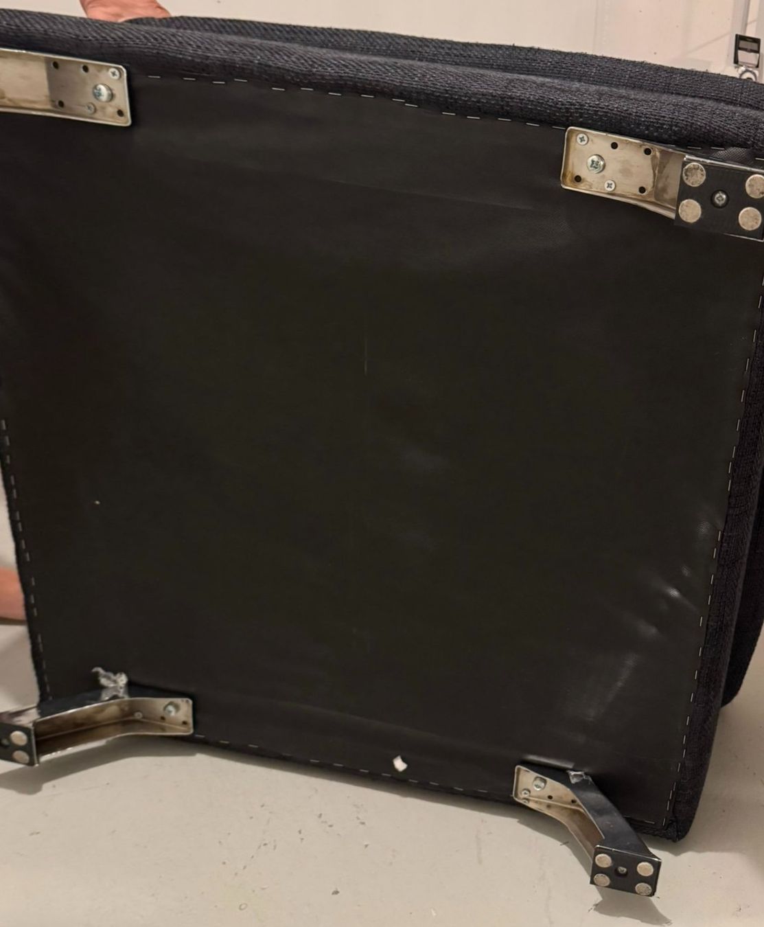 Pfister Hocker: Grosser Ottoman – Gebraucht aus Bubikon von ann_m2tx 2