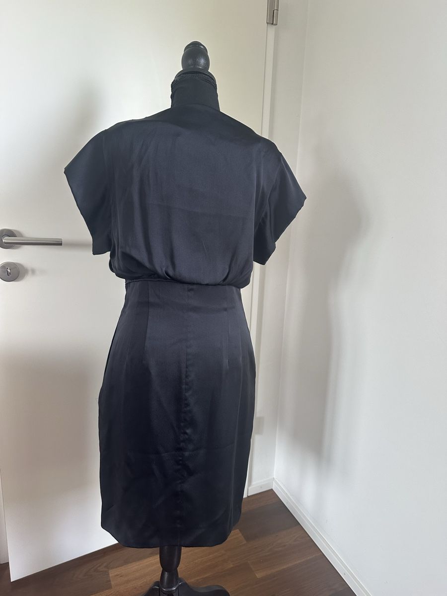 Valentino Kleider: Valentino black silk dress - size IT44 – Gebraucht aus Langnau am Albis von bar_ml6k 1