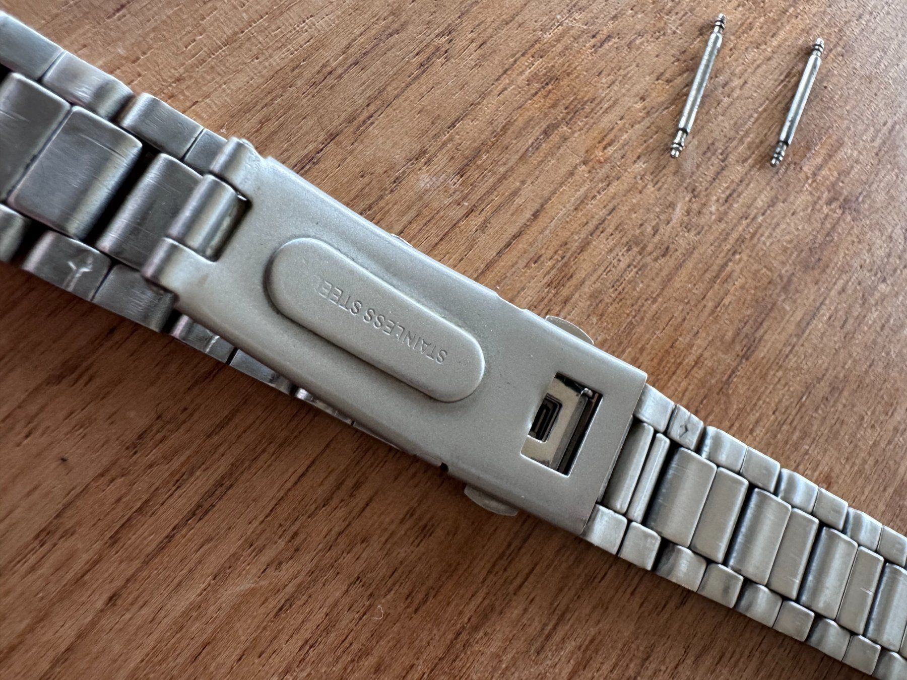 Bracciali & Braccialetti: Uhrenband Metall, bequem, 16mm – Usato da Zürich venduto da muxamsonntag