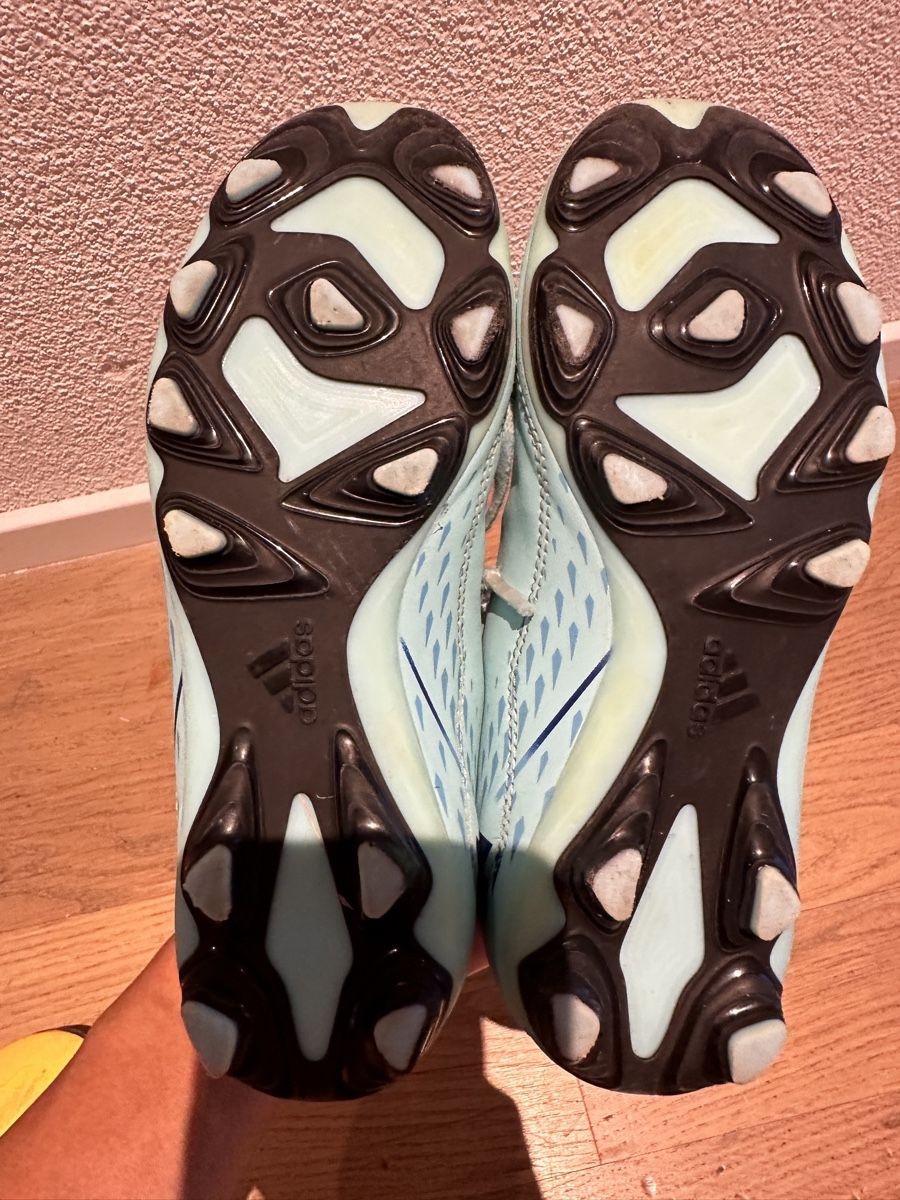 Scarpe per ragazzi: Fussballschuhe 33 – Usato da zug venduto da saliviolyn 2
