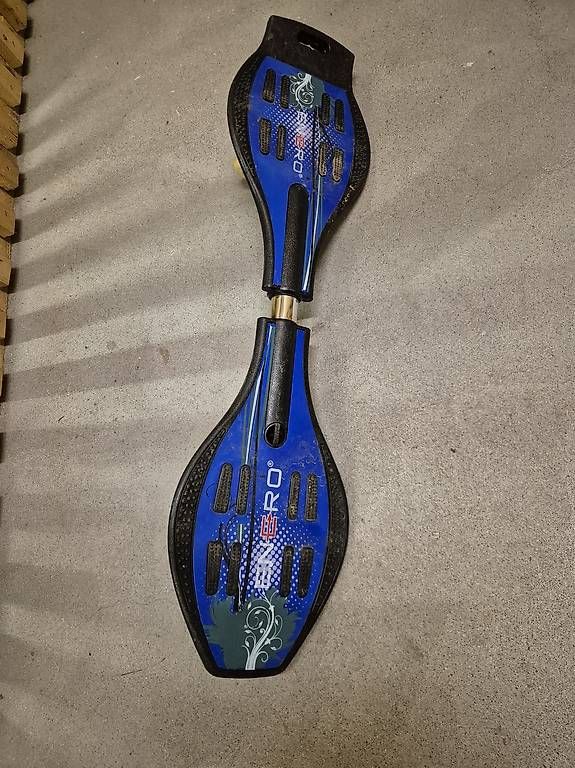 Skateboards: Rollbrett Waveboard – Usato da Schliern b. Köniz venduto da bebbibebbi 1