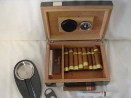 Kellerfund Zigarren, Humidor, leere Zigarrenschachteln