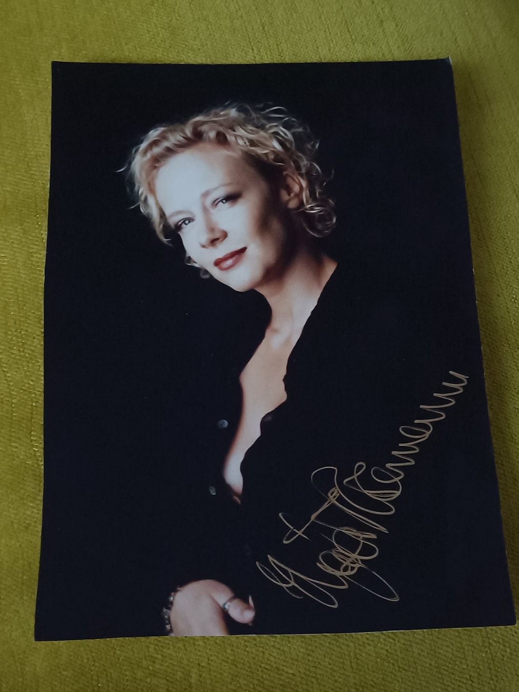 Autografi: Katja Riemann - handsigniert – Usato da Menziken venduto da Artographs