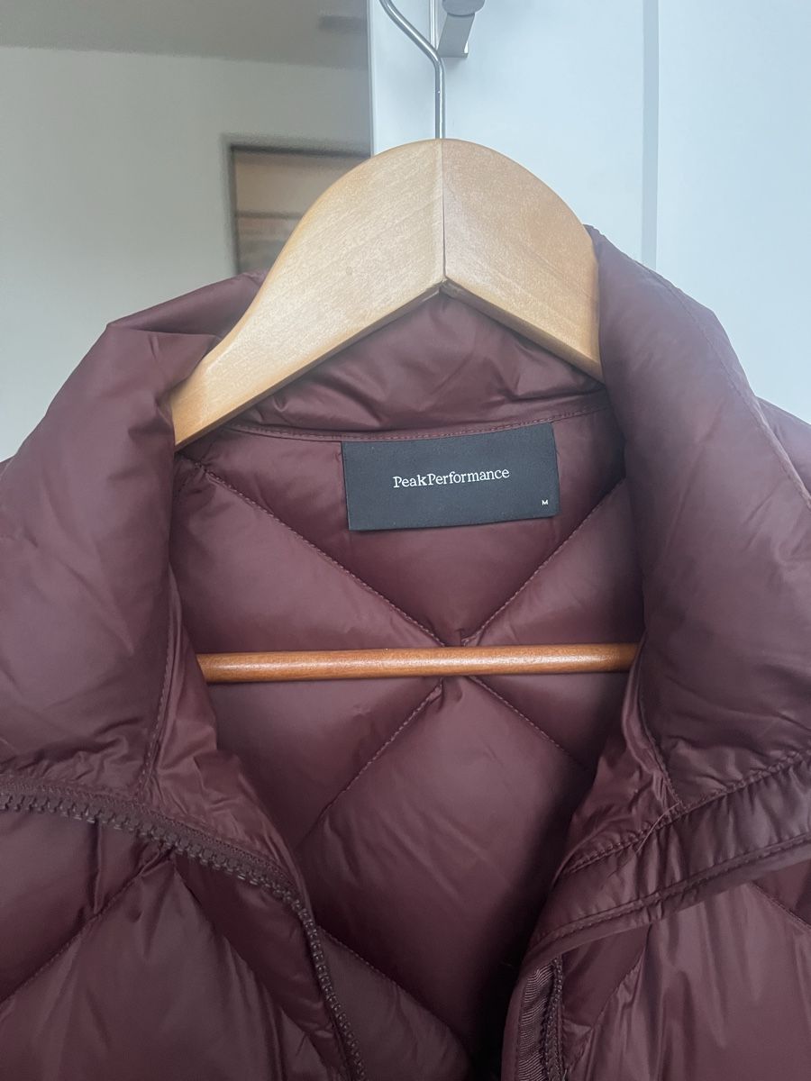 Peak Performance Gilet & Giacche senza maniche: Peak Performance Daunenweste Gilet Grösse M – Usato da Zürich venduto da wie_r6sx 1