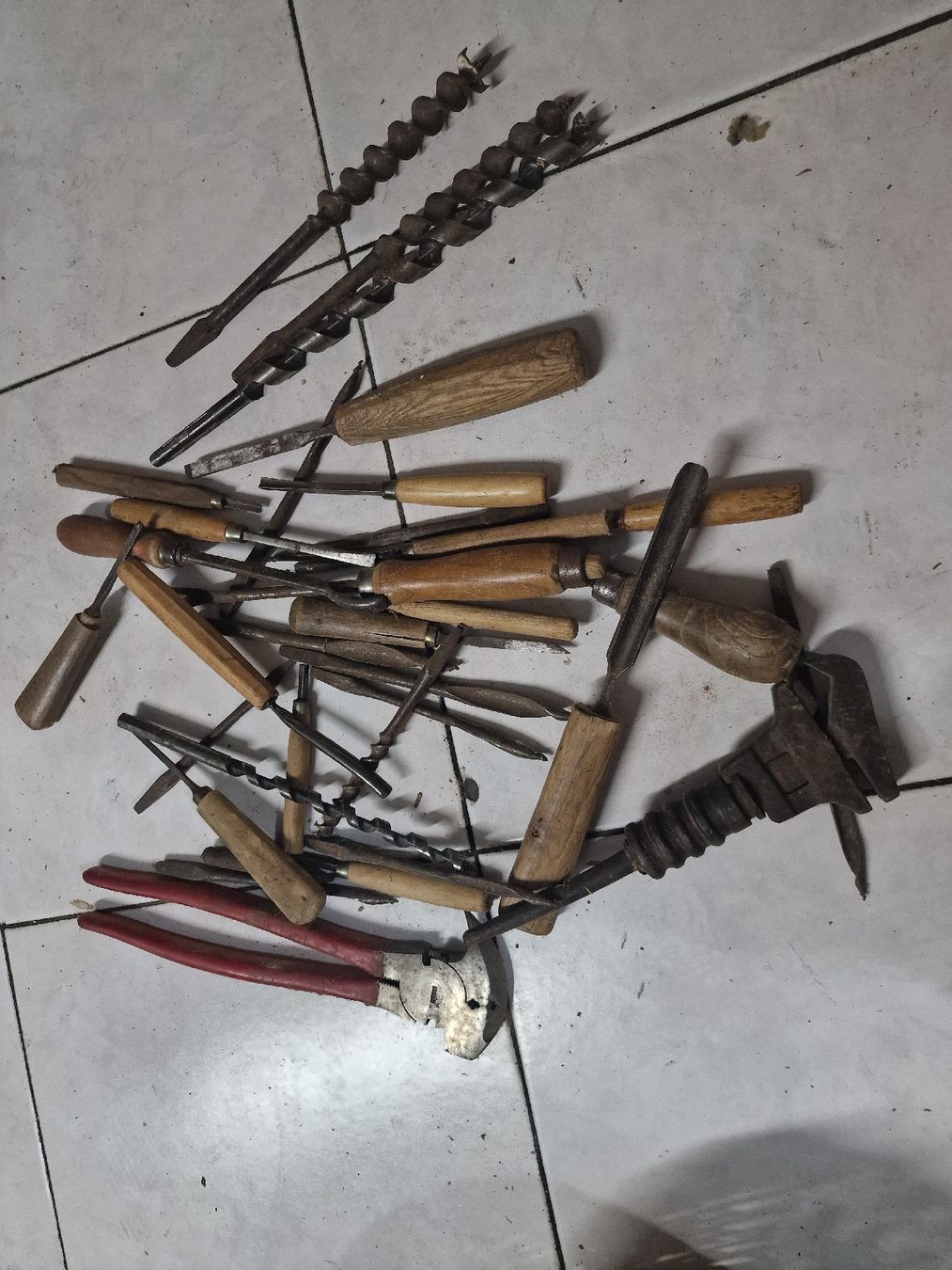 Tous les outils: outils – D'occasion à La Chaux-de-Fonds par Ric_m628