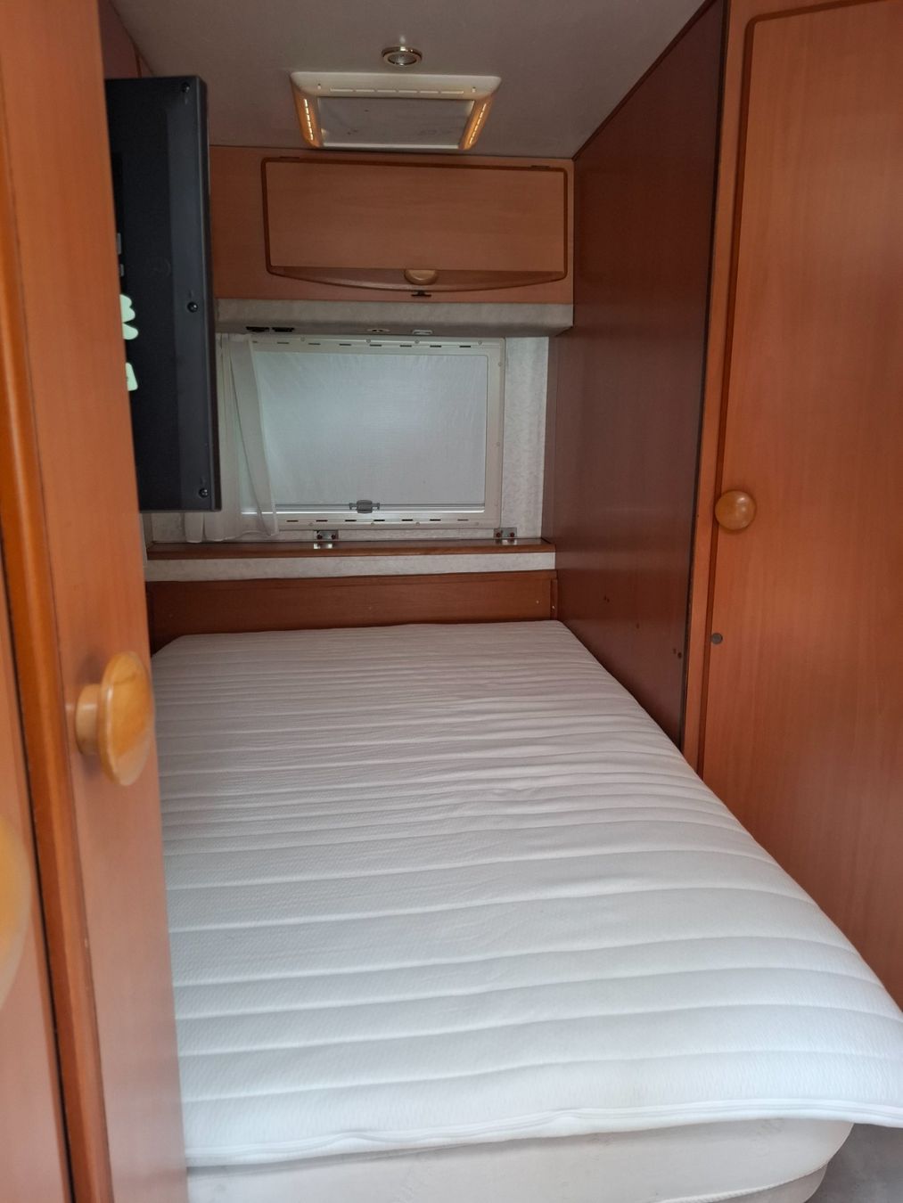 Peugeot Véhicules de camping: Camping car Peugeot – D'occasion à Lajoux JU par trainap 5