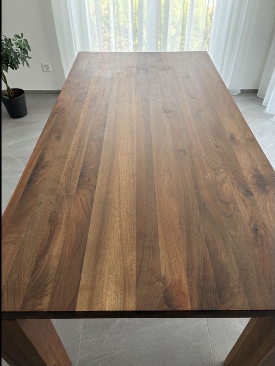 Tische: Nussbaum Massivholz Tisch – Gebraucht aus Nunningen von jau_42 4