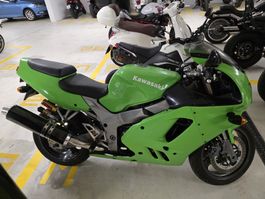 Kawasaki Ninja ZX-9R