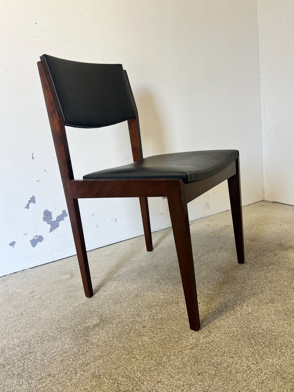 Tavoli: Mid-Century Tisch und Stühle – Usato da Pregassona venduto da ModernistaCH 4