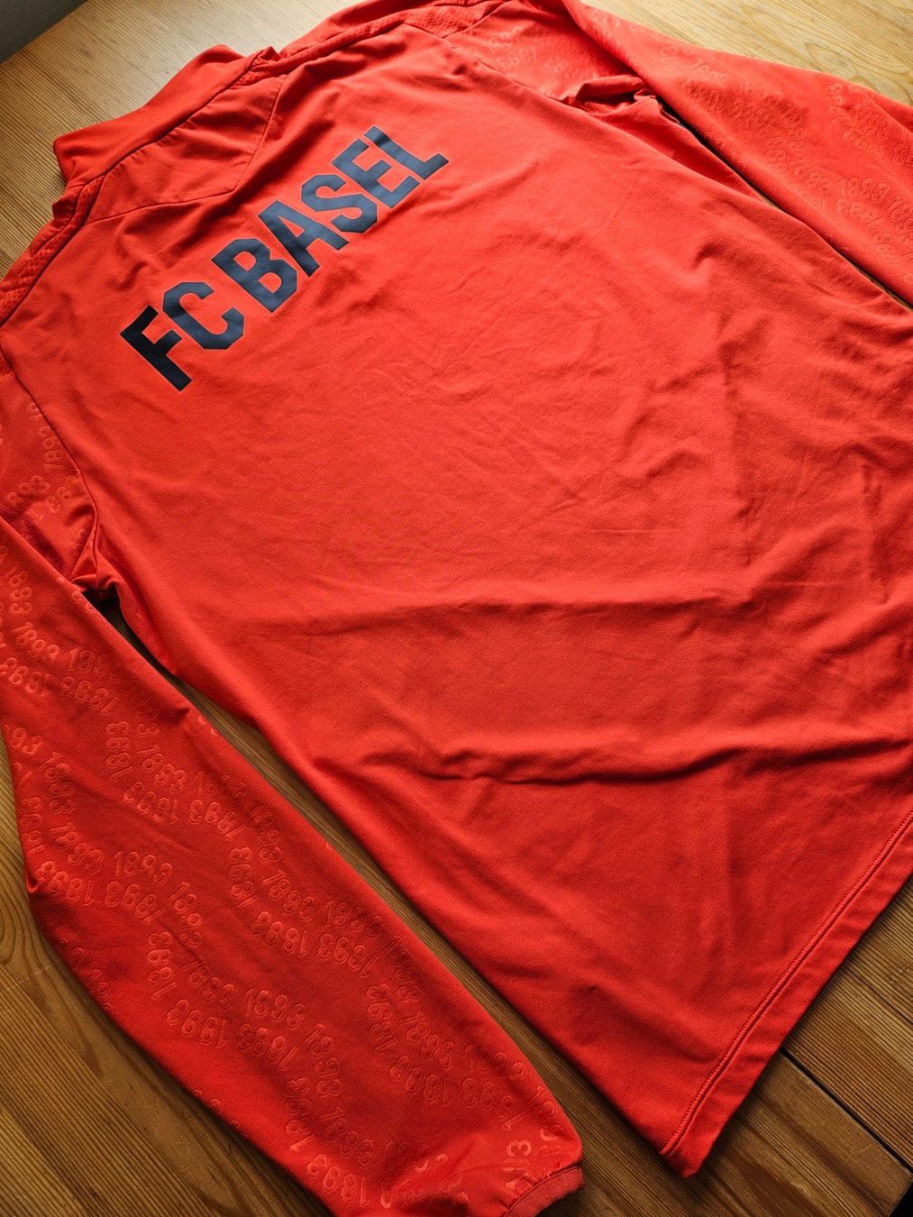 Canottiere & Pantaloni: FC Basel Trainingsoberteil Macron Grösse L FCB Jacke – Usato da Hägglingen venduto da United-Village-Trade 7