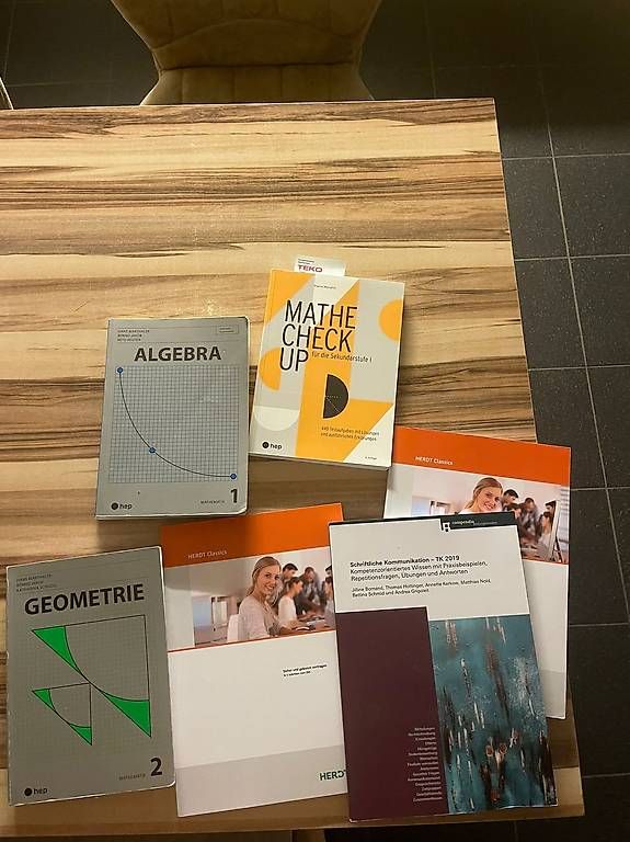 Libri: Marthaler Algebra/Geometrie TK-Skripte & Mathe – Usato da Bassersdorf venduto da LuxuryHype 2