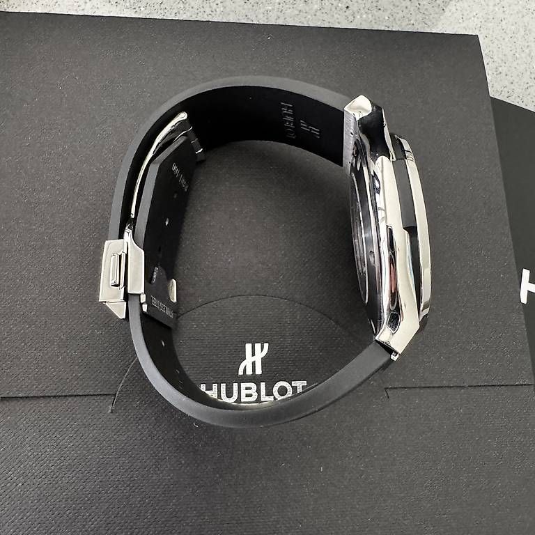 Hublot Orologi: Hublot classic fusion titanium 45mm – Usato da Coldrerio venduto da JoshGo 4