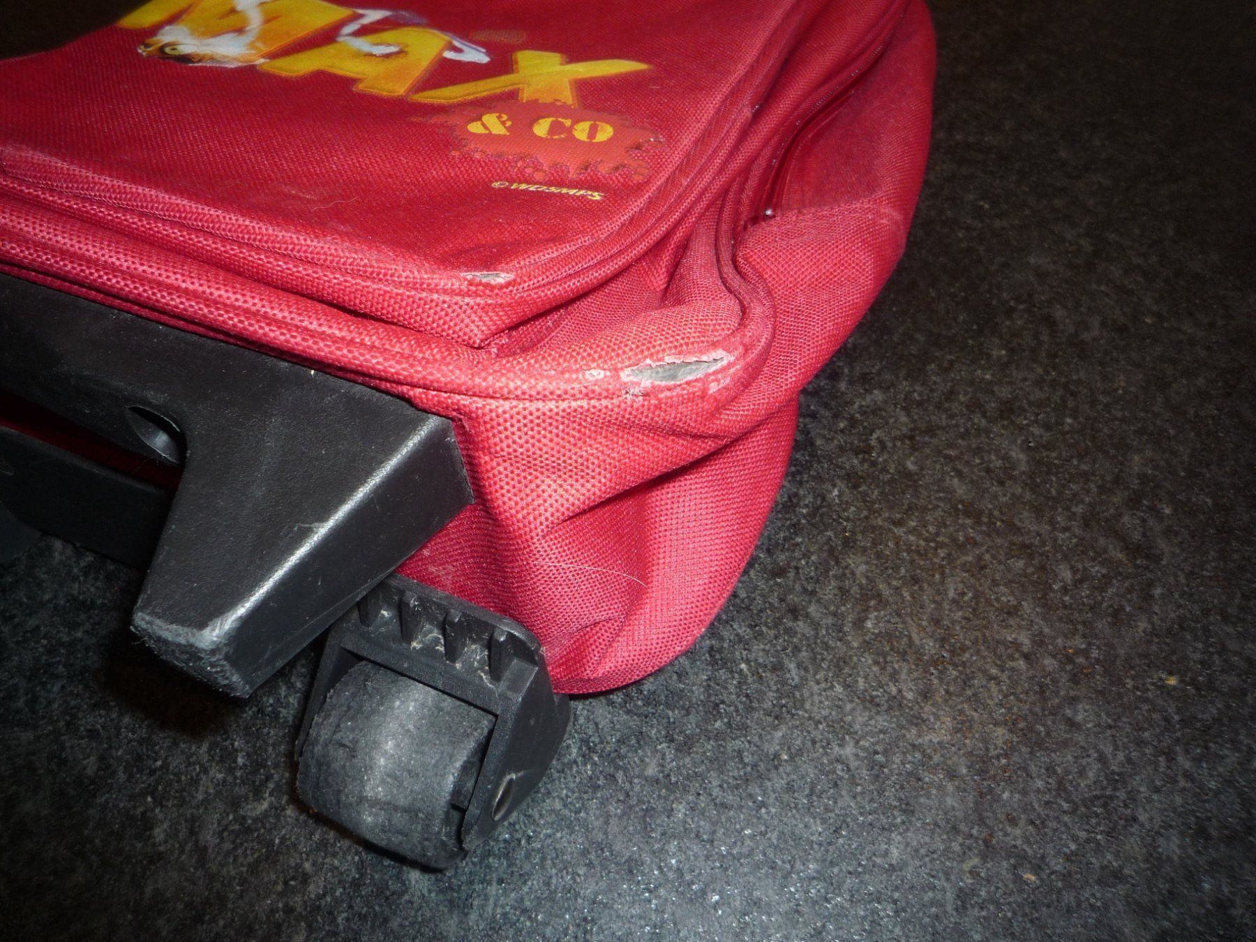 Valigie: KINDER ROLLKOFFER – Usato da Andwil SG venduto da schmei 4