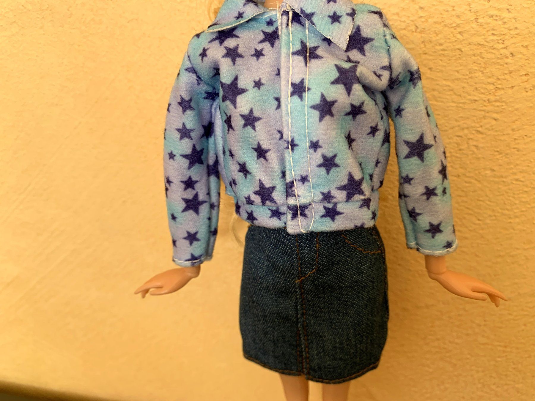 Puppen: BARBIE-OUTFIT MIT STERNENJACKE **NEU** – Neu und originalverpackt aus Starrkirch-Wil von Evelyne222 1