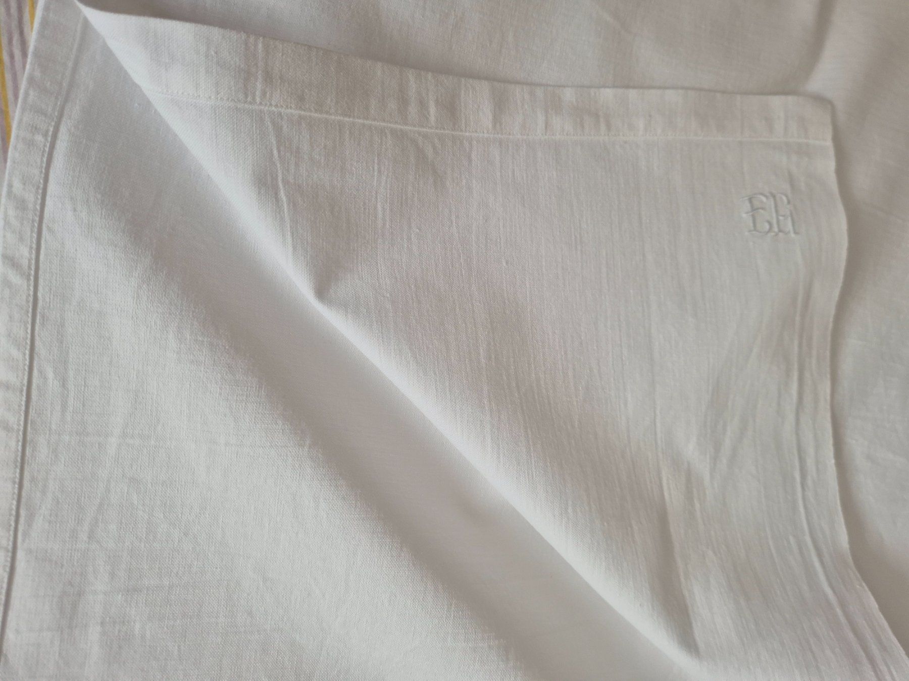 Biancheria da letto: Vintage 2 Leintücher weiss, Monogramm J.S. – Usato da Bern venduto da aronari 7