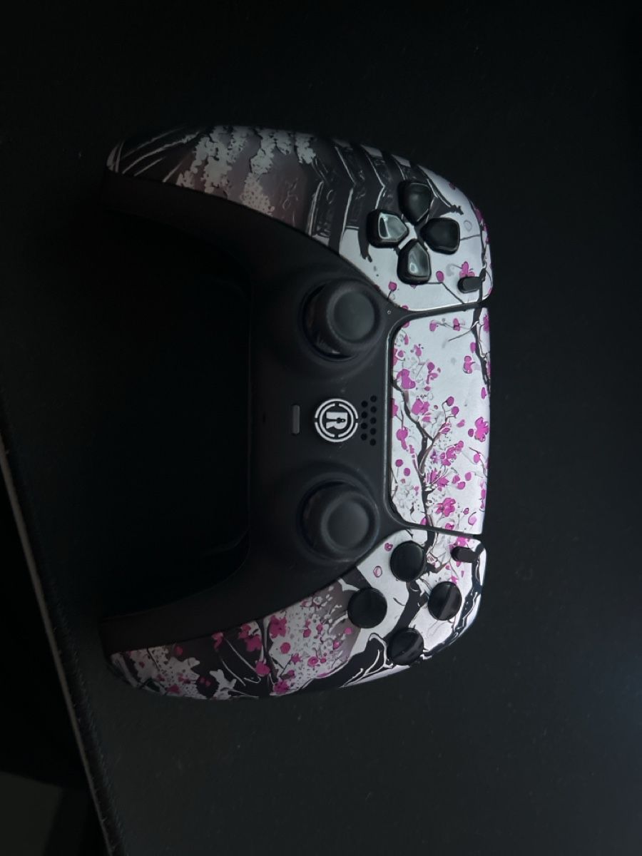 Rocket Games Controller: Rocket Games Controller - Sakura Edition - Neuwertig! – Neu (gemäss Beschreibung) aus Kreuzlingen von mar_77vg 2