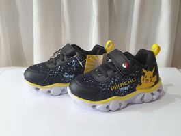 Gr. 25 - Pokémon Lights Kinderschuhe, Neu