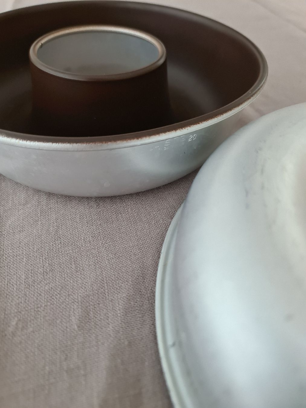 Teglie da forno: Alte Backformen "Sigg" Alu 3 Stk. – Usato da Uster venduto da Cruleye 7