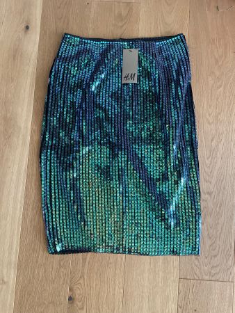 Neu Paillettenrock H&M Gr.36