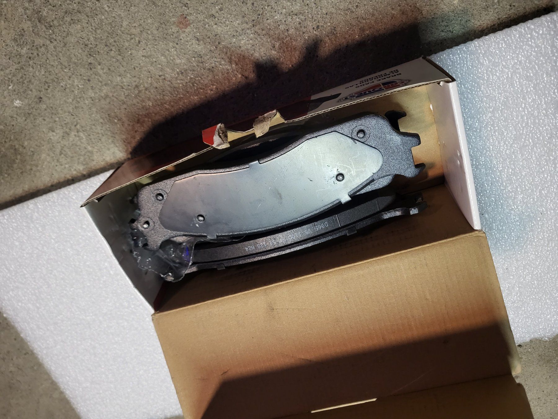 Dodge Tutti pezzi di ricambio auto: Dodge Ram 1500 jg 2007 Bremsbelege – Nuovo e nell'imballaggio originale da benzenschwil venduto da namor31 1