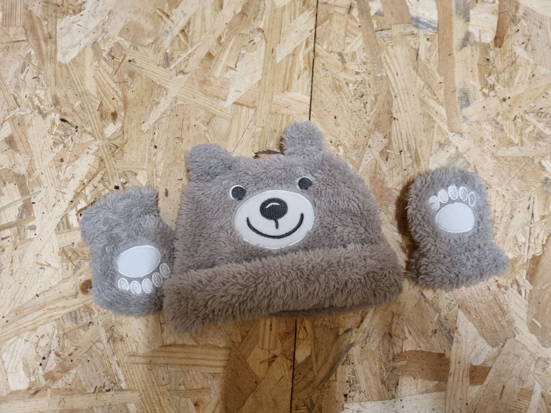 Lotti & Set di vestiti: Baby Mütze Handschuhe Set 41 – Nuovo (secondo la descrizione) da Berg TG venduto da lisboa.sky