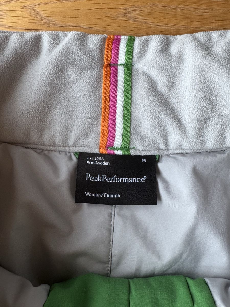 Peak Performance Anzüge, Sport- & Funktionsanzüge: Peak Performance Skianzug Damen Grösse M – Gebraucht aus Meiringen von giu_qkv2 8