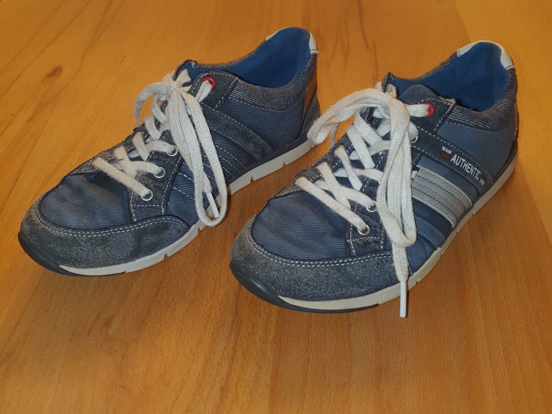 Scarpe per ragazzi: Halbschuhe, Gr. 35 – Usato da Bilten venduto da pelanov