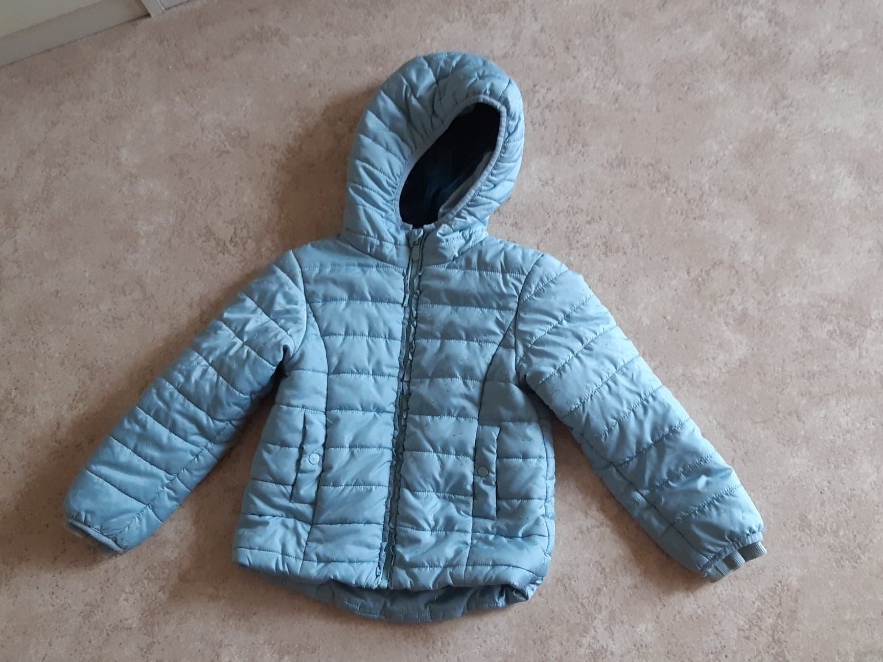 Vestes & Manteaux: Kinderjacke in Grösse 110 – D'occasion à Möhlin par dom_96nf 1