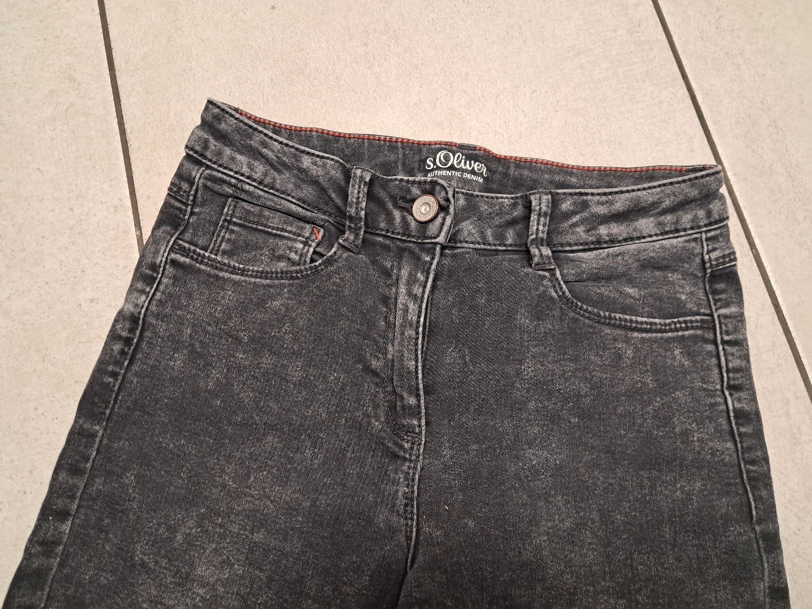 S.Oliver Jeans: S.Oliver ¾ Jeans, Gr. S – D'occasion à Weinfelden par Da-ryn01 1