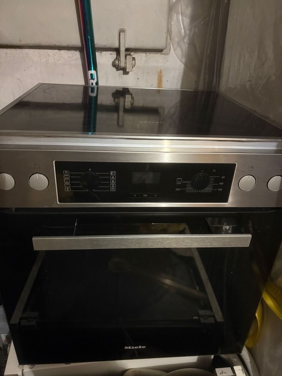Miele Forni: Mile Backofen  – Usato da Rapperswil SG venduto da kat_rw8q