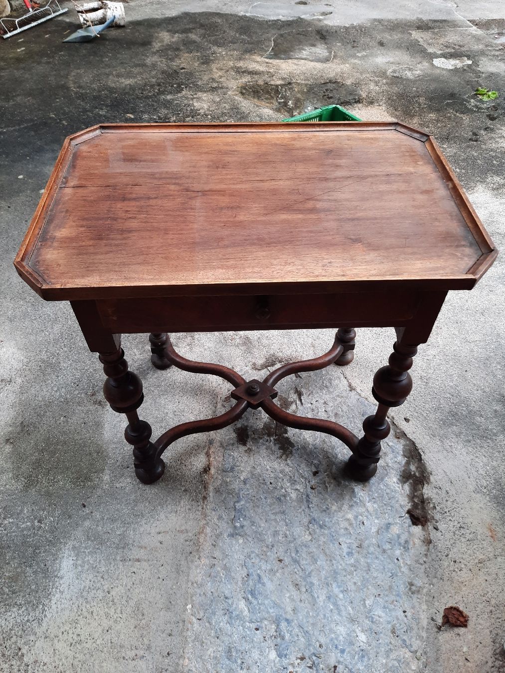 Tische: Table en bois – Gebraucht aus Vernamiège von PraDeNautz-laCave
