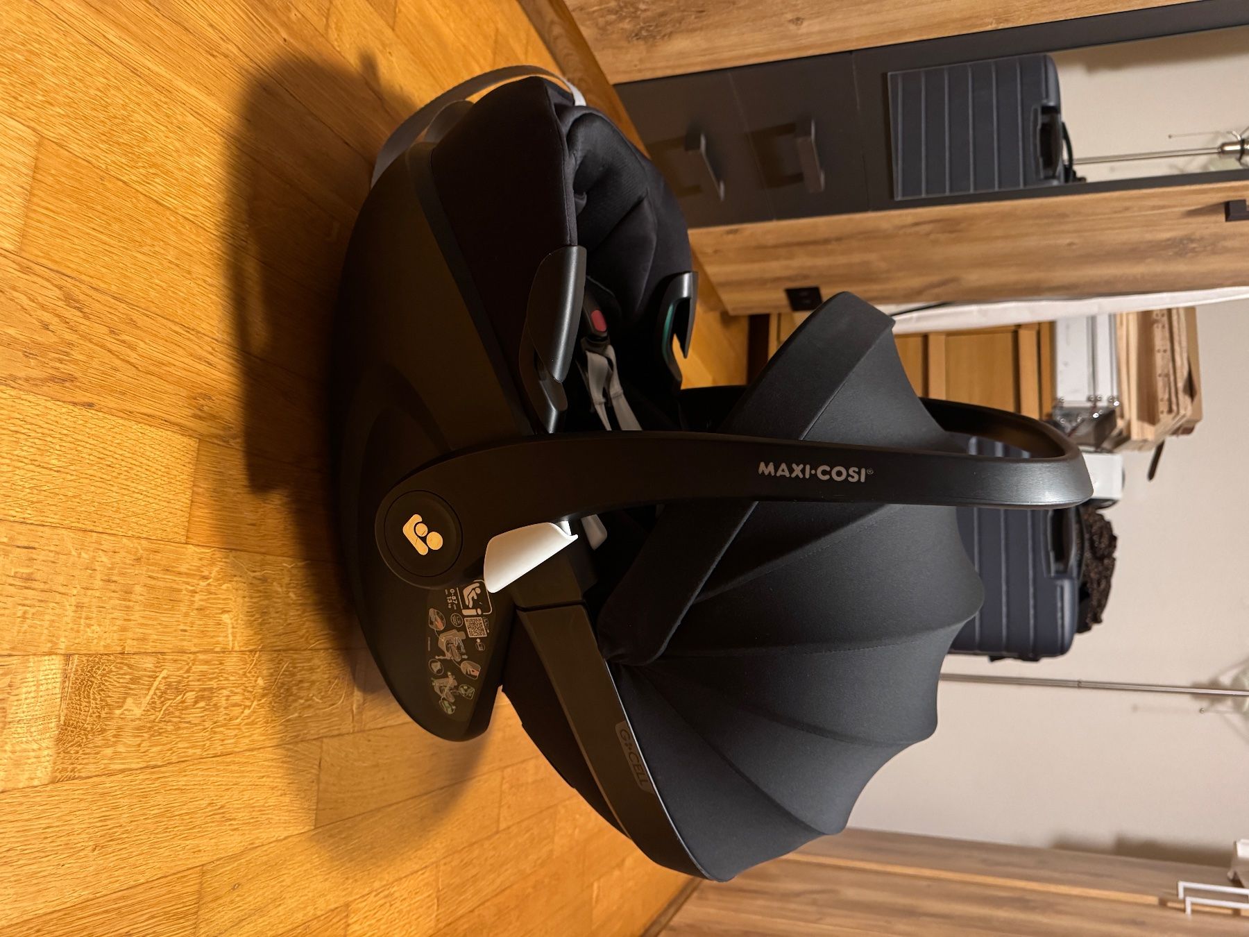 Seggiolini per auto: Maxis Cosi Pebble 360 Pro  + 2 Isofixstation – Usato da Birrwil venduto da nat_52jl 5
