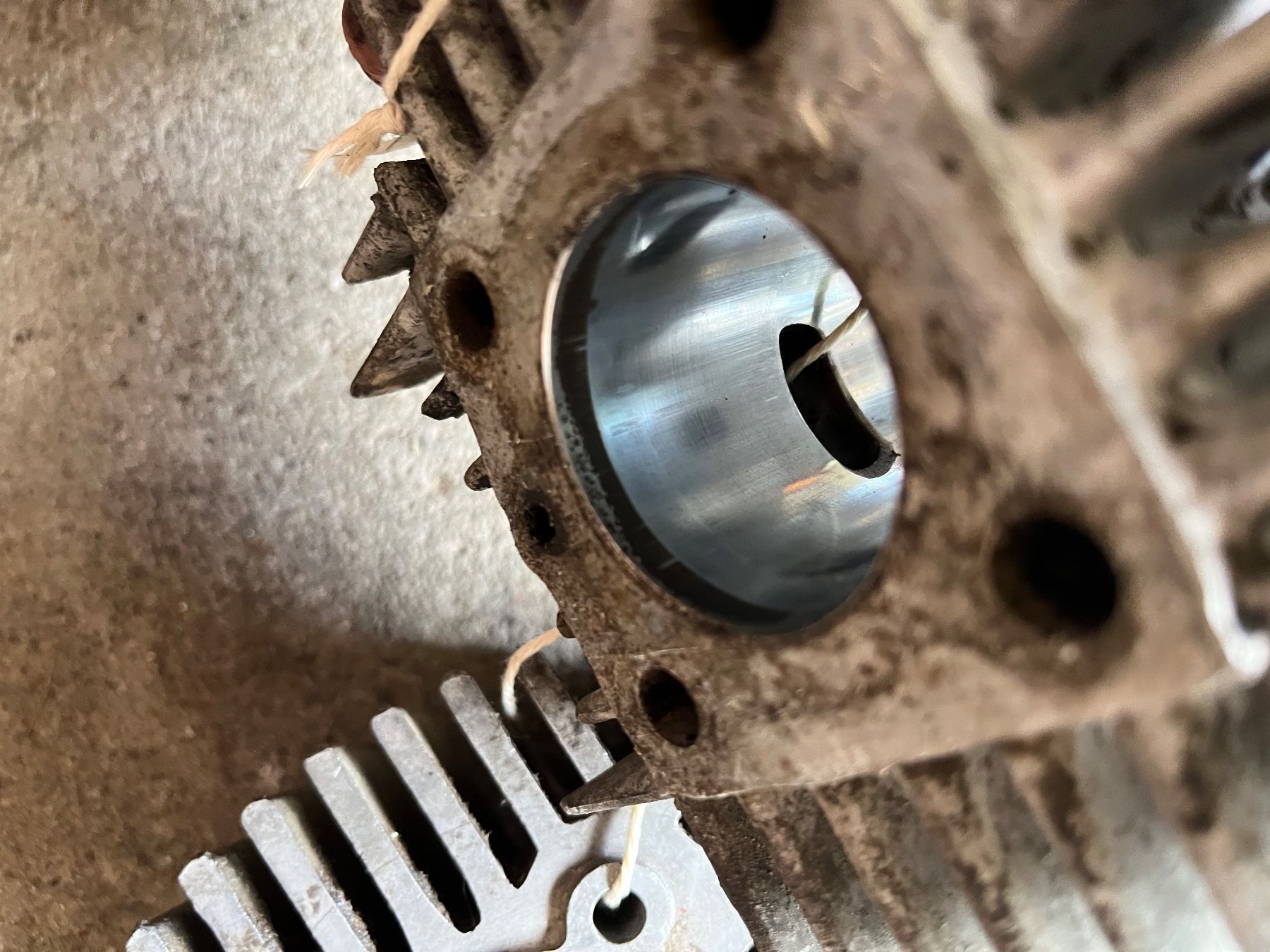 Puch Mofa-Ersatzteile: Puch Maxi/X30 CH12 Zylinder – Defekt aus Fahrni b. Thun von berger_tuning34 9