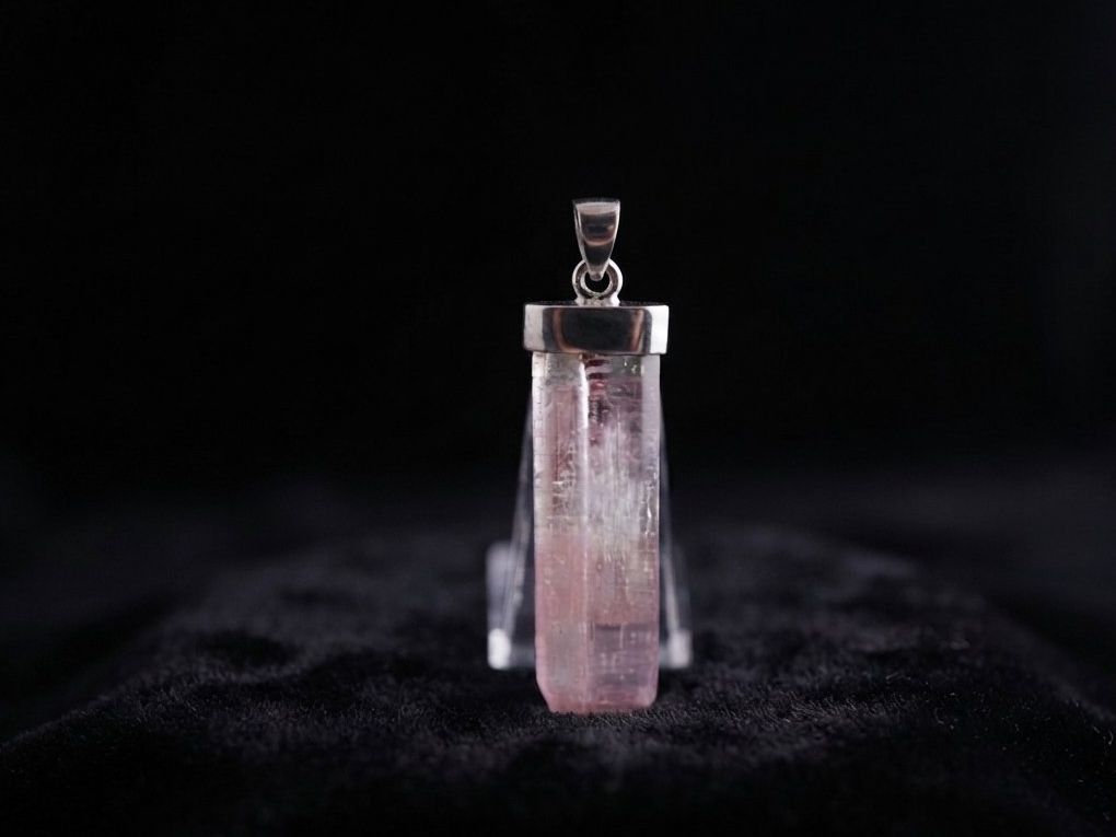 Anhänger: Turmalin Rosa     925Silber     Anhänger  Räumung ab 35.- – Neu und originalverpackt aus Eschenbach SG von topstone