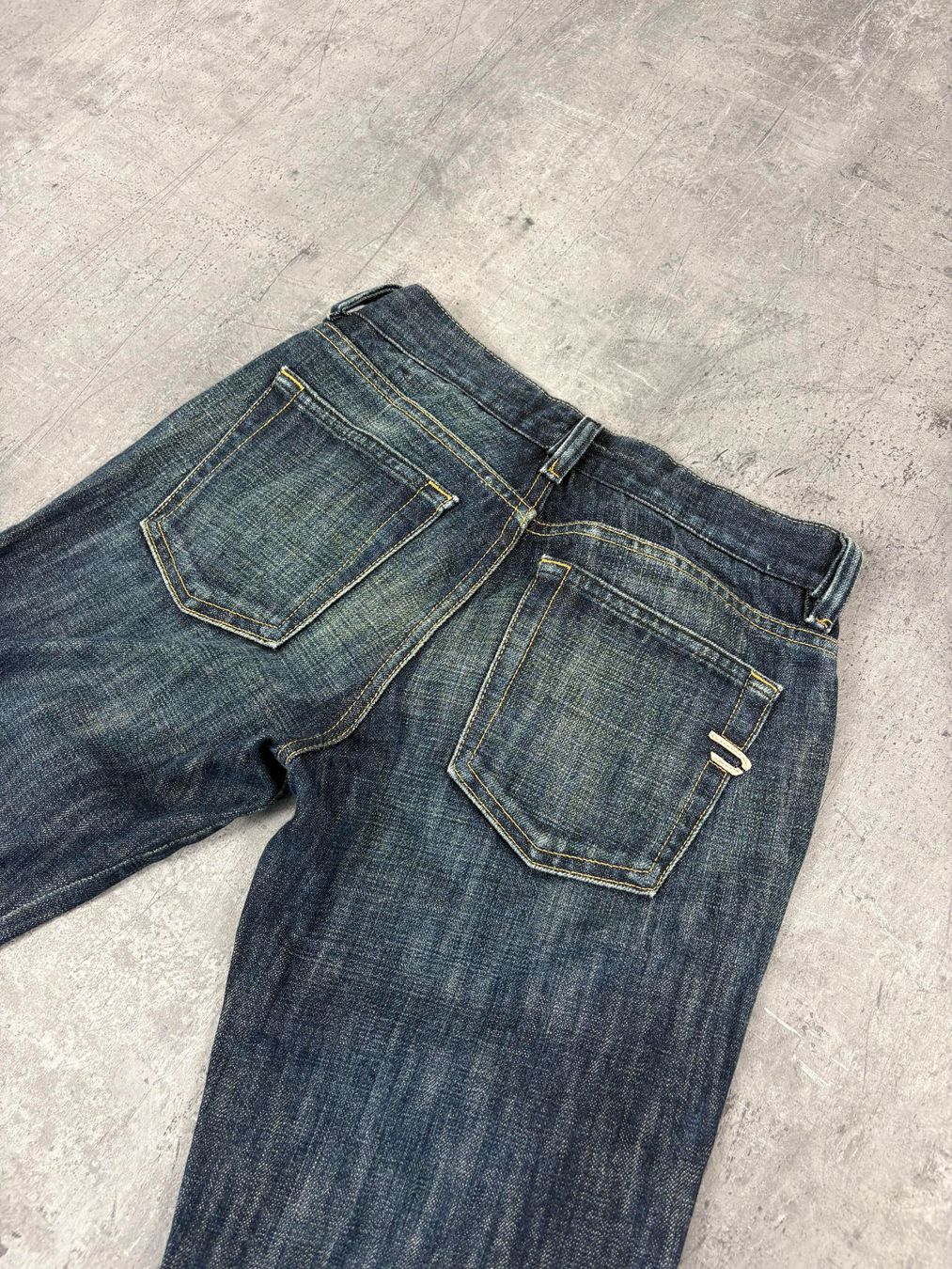 Diesel Jeans: Vintage Diesel Bootcut Flared Jeans (S) – Nuovo (secondo la descrizione) da Werdenberg venduto da hase.vintage 2