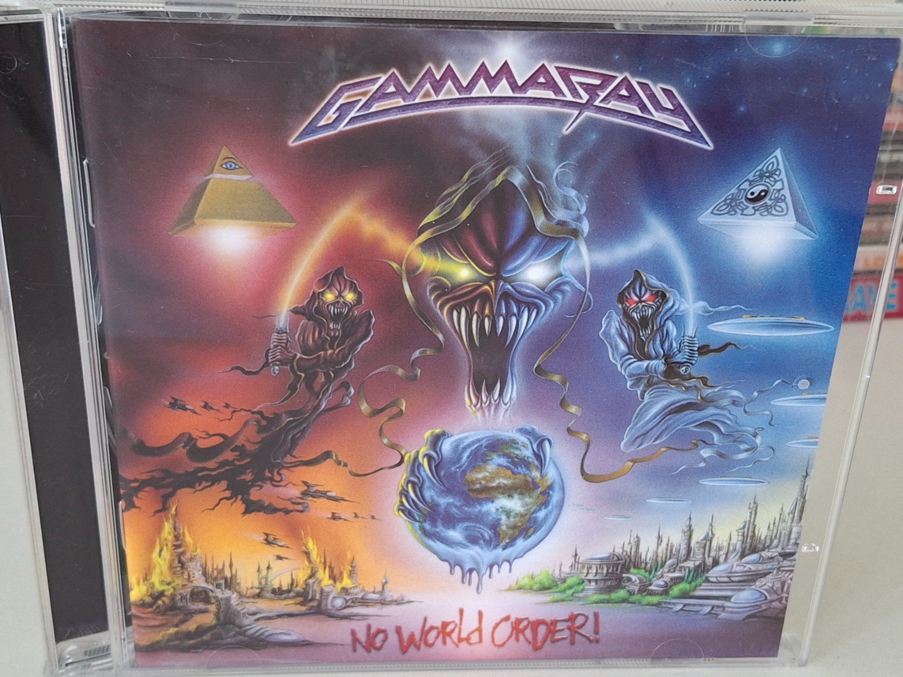 CDs: CD Gamma Ray - No World Order! - – Gebraucht aus Aarberg von Jackup1