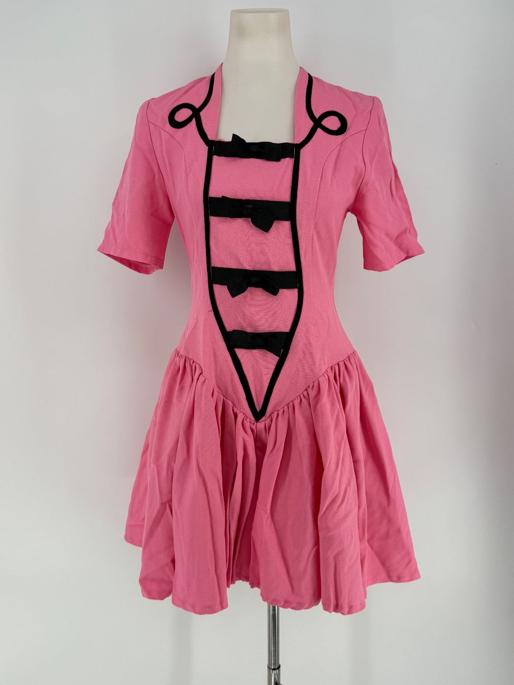 Vestiti: Kleid mit Schleifen/ Dirndl Gr. 36/38 – Usato da Auenstein venduto da moin.