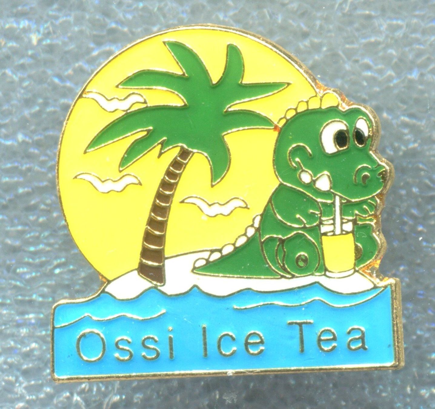 Placchette & Badge: Ossi Ice Tea – Usato da Winterthur venduto da Sammleroase