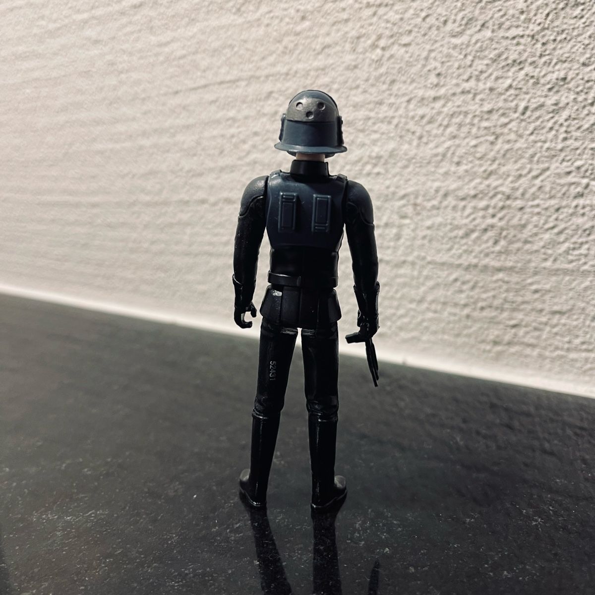 Hasbro Statuette: Hasbro Star Wars Rebels Agent Kallus Action Figur – Usato da Reinach BL venduto da Graphix 1