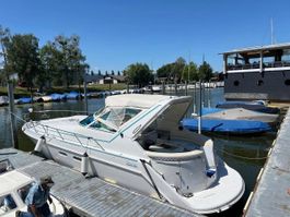 Motorboot Chris-Craft Continental 28 weiss guter Zustand