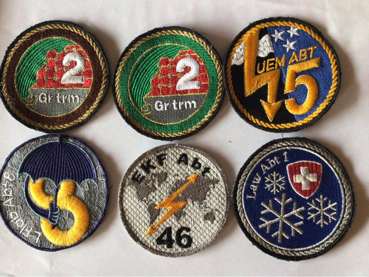 Schweizer Armee Plaketten & Abzeichen: BSDGES A95 – Gebraucht aus Crête-à-l'oeil von Mga2