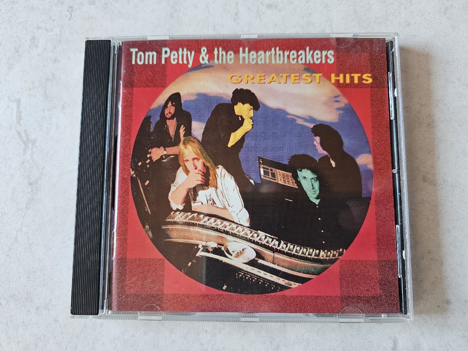 CDs: Tom Petty & The Heartbreakers  -  Greatest Hits – Gebraucht aus Schneisingen von backstore24