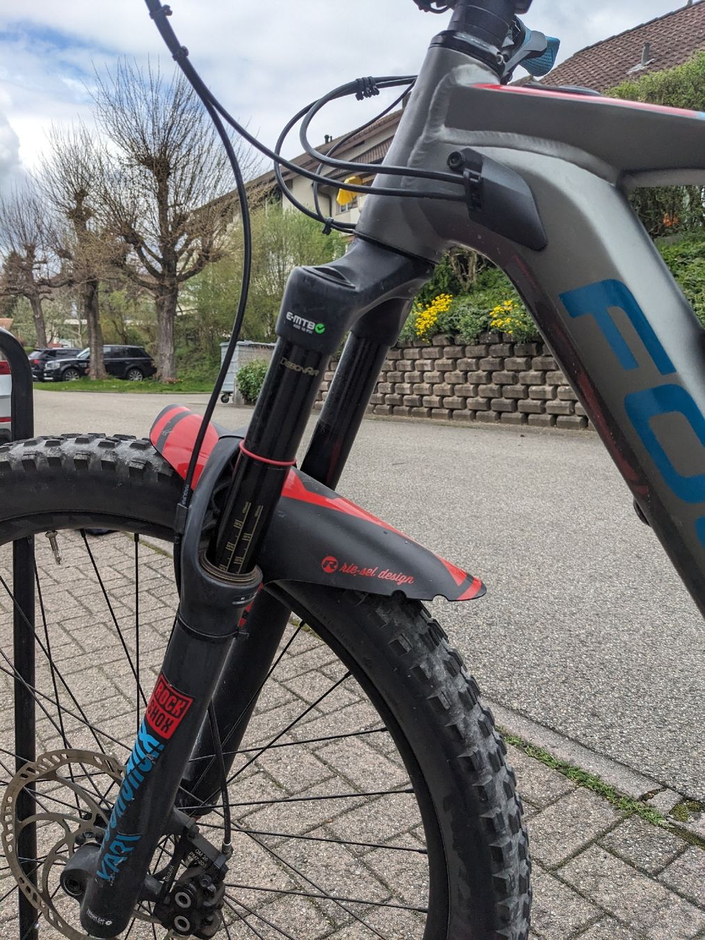 Focus Biciclette: FOCUS SAM2 6.7 2019 Fully eMTB – Usato da Geuensee venduto da mi.bl 6